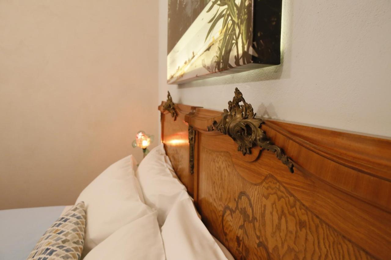 Napolicentrico Bed & Breakfast Ngoại thất bức ảnh
